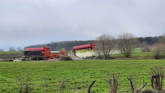 Holländische Gülle landet illegal in Astenet (Bild: privat)