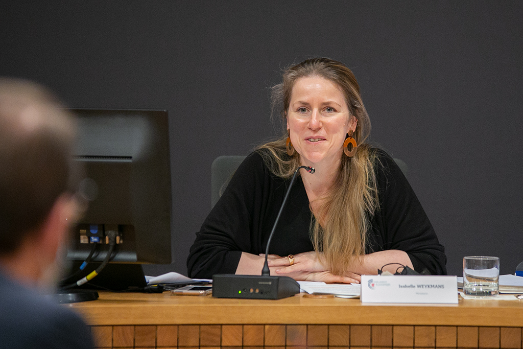 Ministerin Isabelle Weykmans bei der PDG-Sitzung am 1.3.2021 (Bild: PDG/CK)