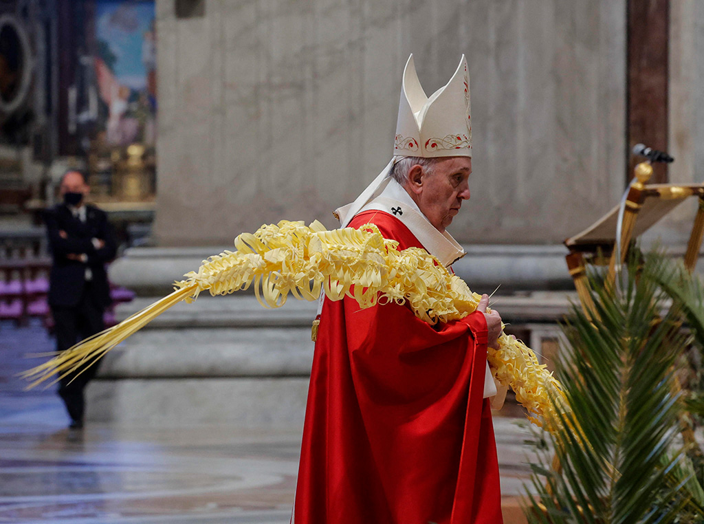 Papst Franziskus bei der Palmsonntag-Messe im Petersdom in Rom (Bild: Giuseppe Lami/Pool/AFP)