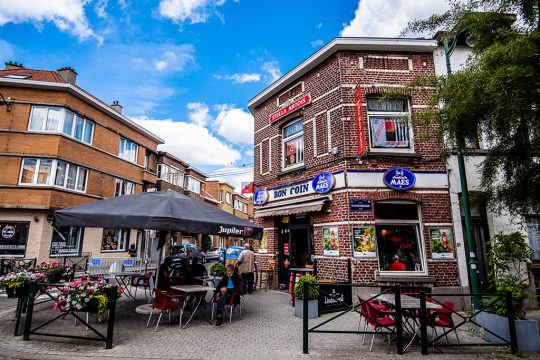 Terrasse in Brüssel im Juli 2020 (Bild: Laurie Dieffemabcq/Belga)