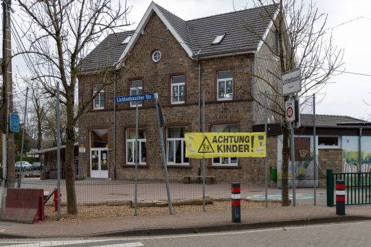 Schule Lichtenbusch (Bild: Olivier Krickel/BRF)