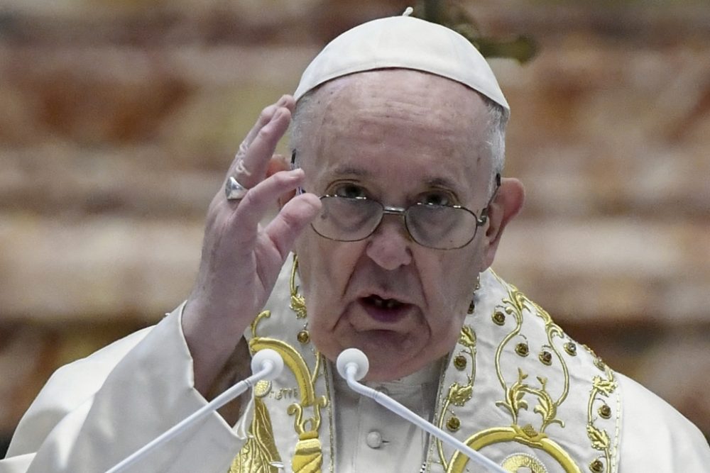 Papst Franziskus spendet am Ostersonntag den Segen Urbi et Orbi (Bild: Filippo Moteforte/AFP)