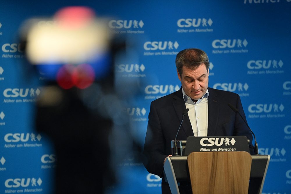 Markus Söder bei der Pressekonferenz am Dienstagmittag (Bild: Peter Kneffel/AFP)