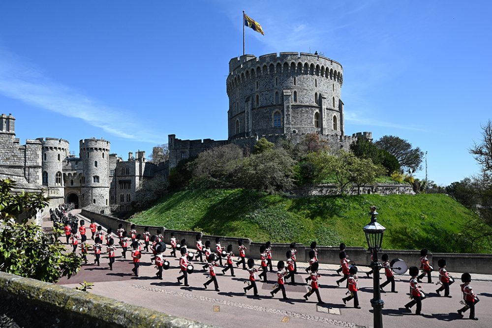 Trauermarsch für Prinz Philip auf Schloss Windsor (Bild: Leon Neal/Pool/AFP)