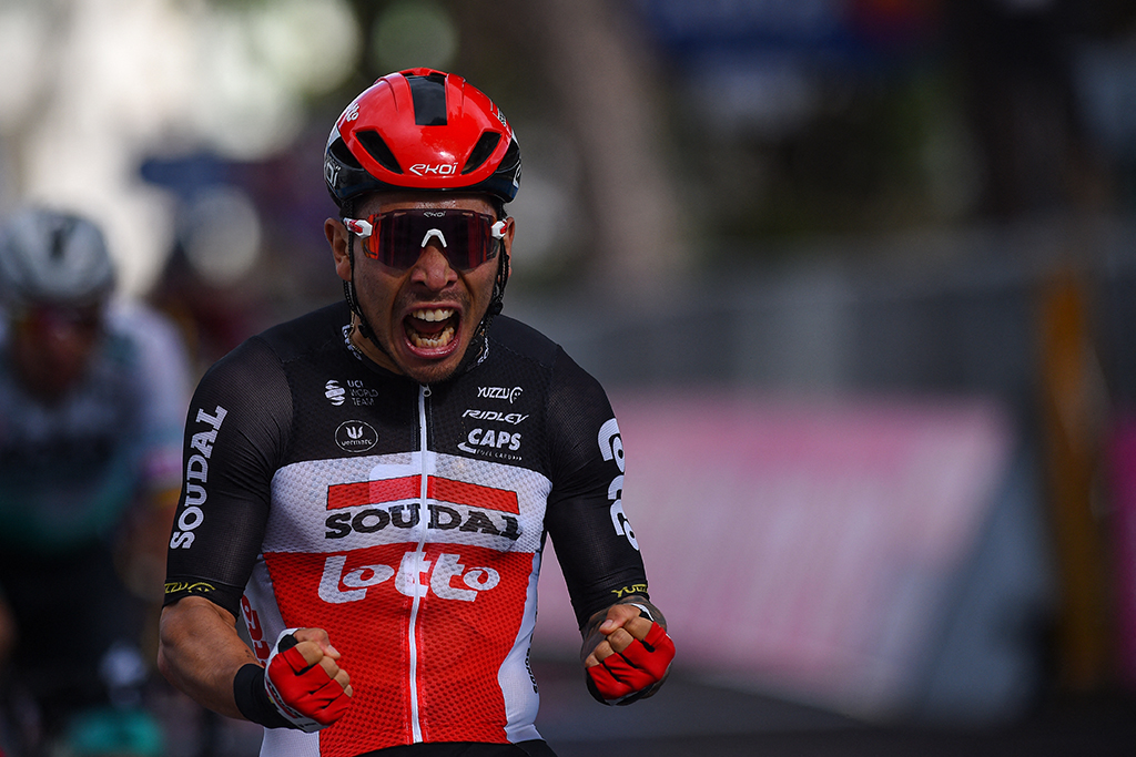 Caleb Ewan gewinnt fünfte Giro-Etappe im Massensprint (Bild: Dario Belingheri/AFP)