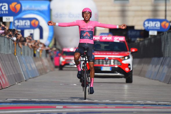 Bernal ist der Gesamtsieger des 104. Giro d'Italia (Bild: Dario Belingheri/AFP)