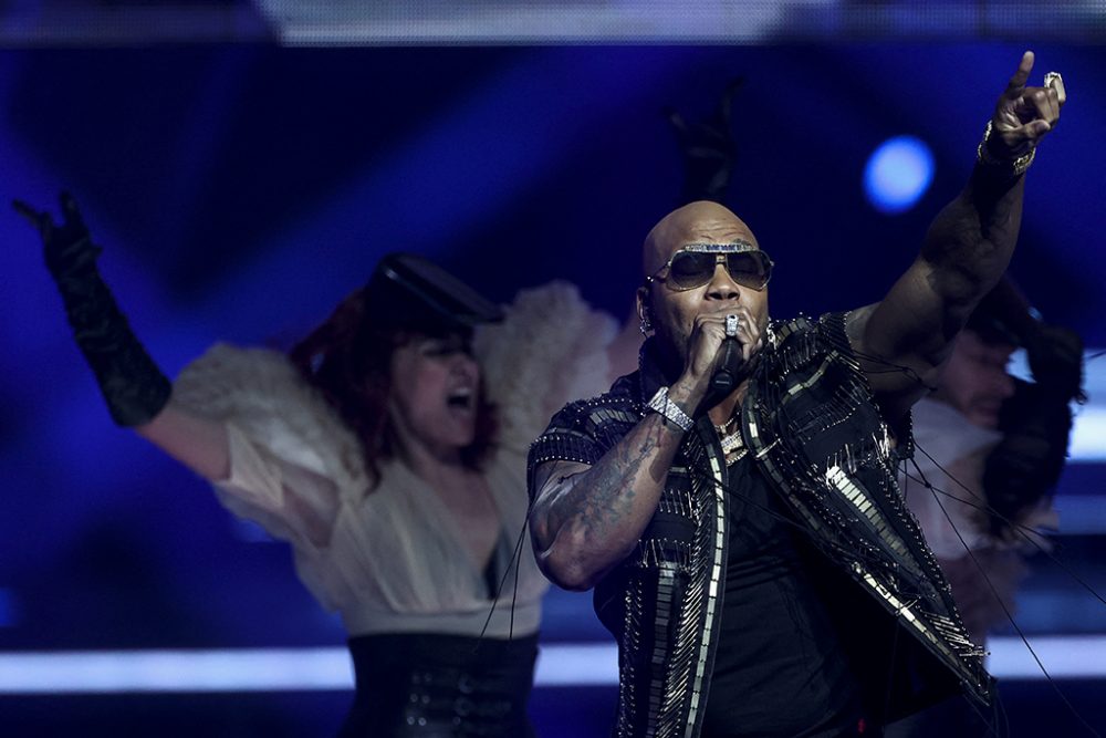 Flo Rida beim ESC 2021 (Bild: Kenzo Tribouillard/AFP)