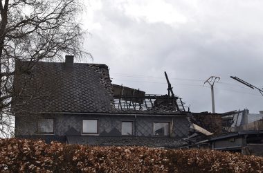 Gebäudebrand in Rocherath (Bild: Chantal Scheuren/BRF)