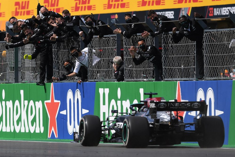 Lewis Hamilton gewinnt in Portimão (Bild: Patricia de Melo Moreira/AFP)