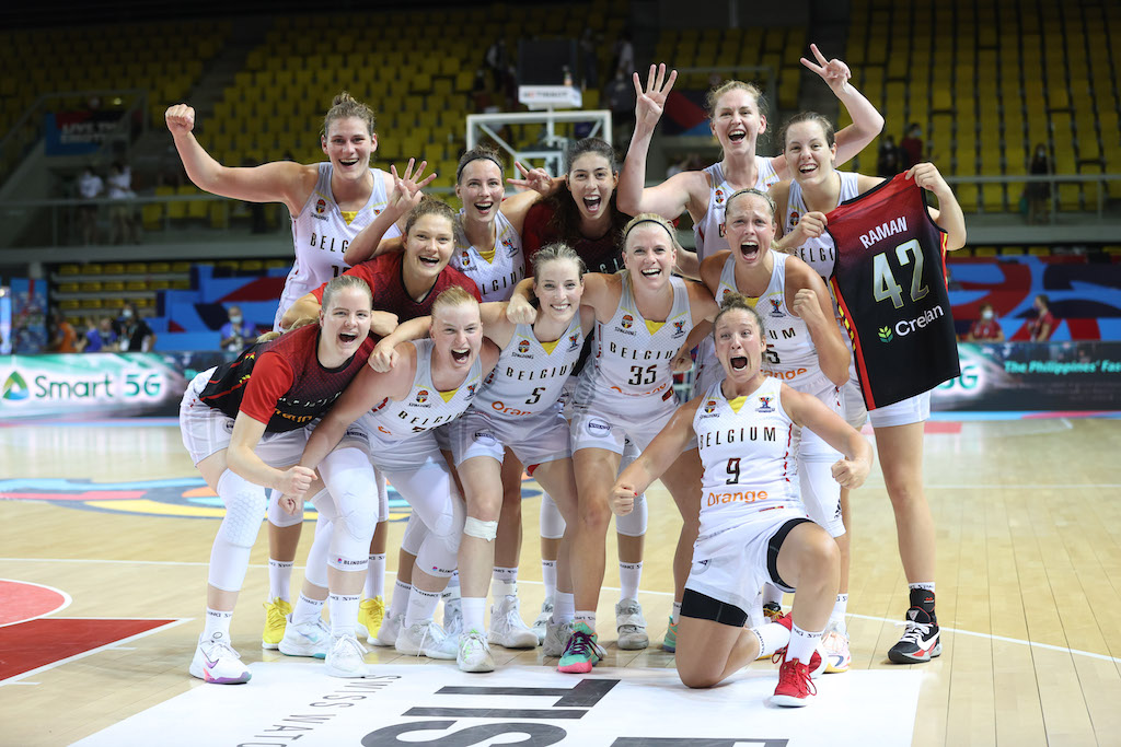 Belgian Cats feiern den Sieg im Viertelfinale (Bild: Virginie Lefour/Belga)
