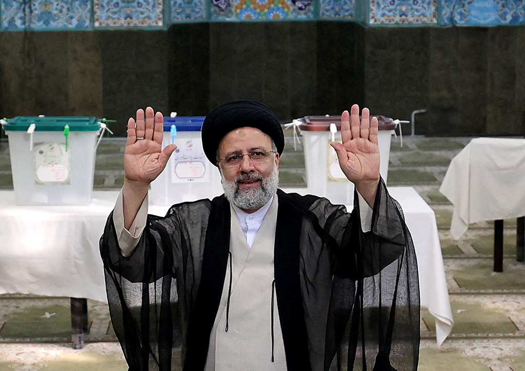 Ebrahim Raeissi gewinnt Präsidentenwahl im Iran (Bild: Atta Kenare/AFP.)