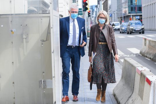 FEB-Geschäftsführer Pieter Timmermans und Generaldirektorin Monica De Jonghe (Bild: Laurie Dieffembacq/Belga)