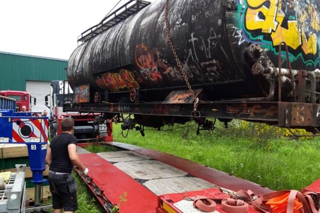 Abtransport des Kesselwagen am Bahnhof Raeren (Bild: privat)