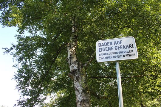 Ein Teil der Rechter Weihers wird Badezone (Bild: Michaela Brück/BRF)