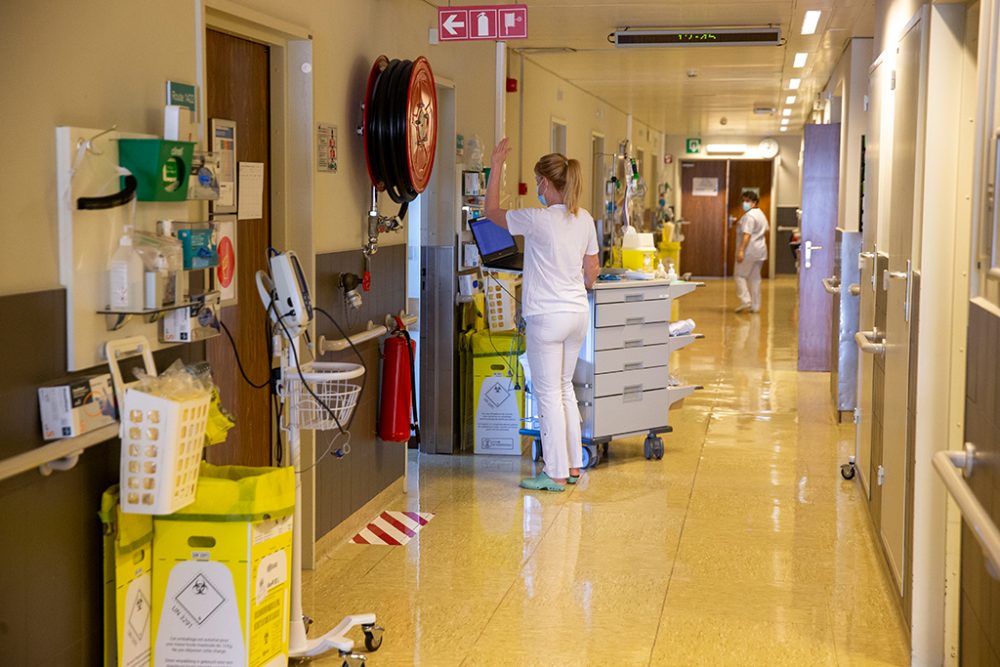 Covid-Intensivstation der Uniklinik in Gent (Bild: Nicolas Maeterlinck/Belga)