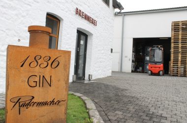 Im Jahr 1836 wurde die Brennerei Rademacher gegründet. Seine Nachfahren führen den Betrieb bis heute. (Bild: Clara Heuermann/BRF)