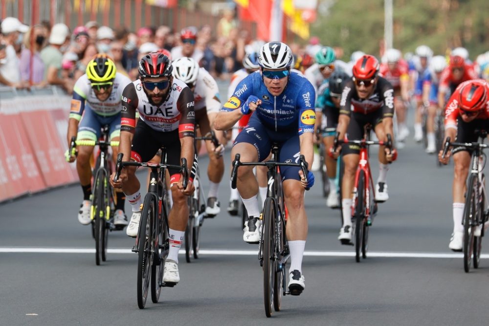 Fabio Jakobsen gewinnt die zweite Etappe der Tour de Wallonie in Zolder (Bild: Bruno Fahy/Belga)