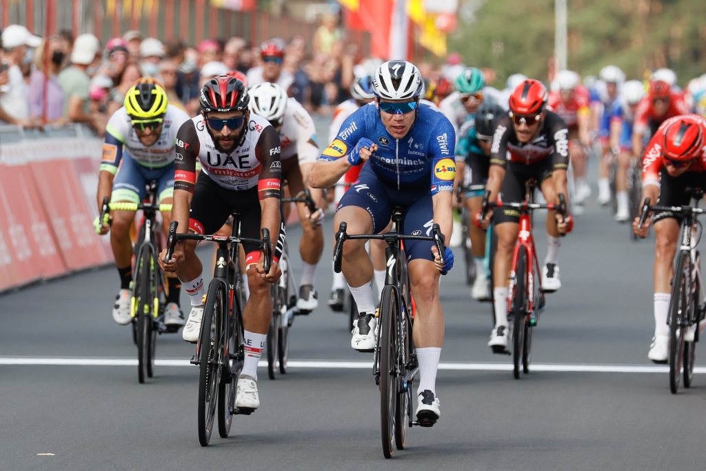 Fabio Jakobsen gewinnt die zweite Etappe der Tour de Wallonie in Zolder (Bild: Bruno Fahy/Belga)