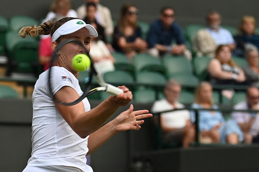 Elise Mertens während der dritten Runde des Tennisturniers von Wimbledon (Bild: Glyn Kirk/AFP)