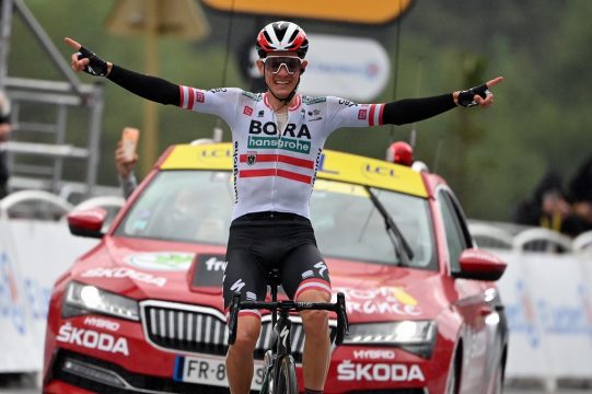 Patrick Konrad gewinnt in Saint-Gaudens (Bild: David Stockman/Belga)