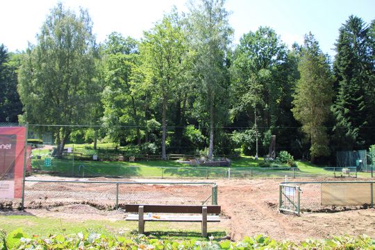Schäden beim Eupener Tennisclub KTC nach der Hochwasser-Katastrophe in der Eupener Unterstadt (Bild: Robin Emonts/BRF)