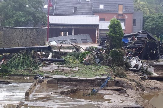 Zerstörungen in der Eupener Unterstadt (Bild: Christoph Heeren/BRF)
