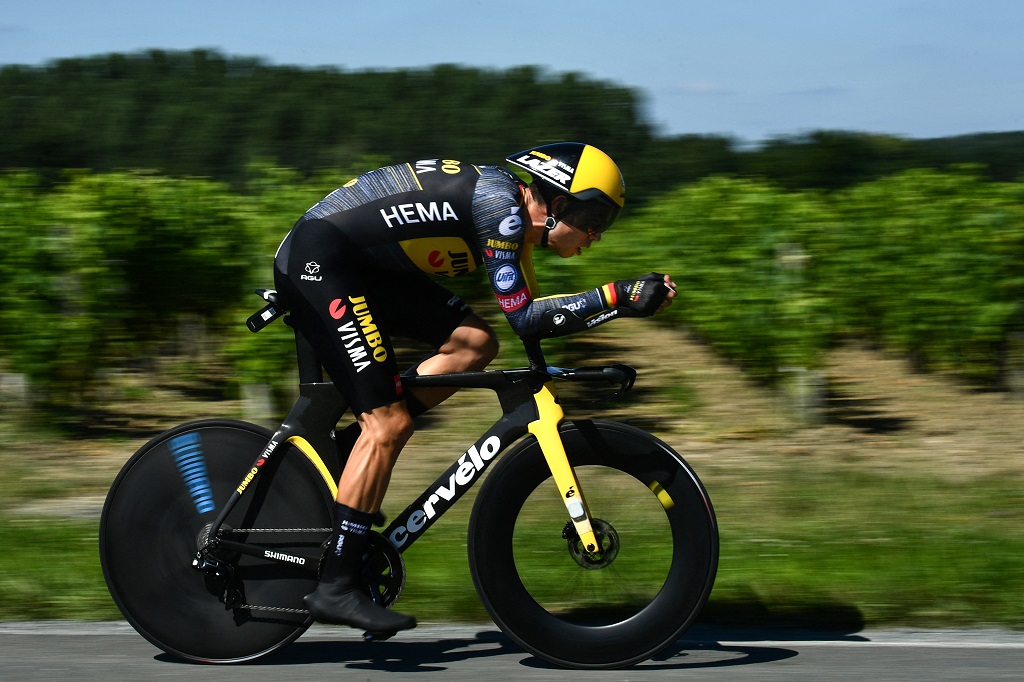 Wout van Aert gewinnt das Zeitfahren der 20. Etappe der Tour de France (Bild: Philippe Lopez/AFP)