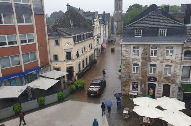 Überschwemmte Klötzerbahn in Eupen (Bild: Lena Orban/BRF)