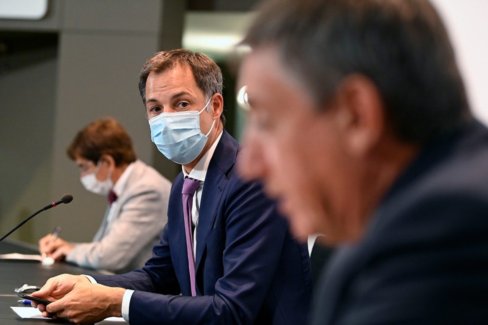 Pressekonferenz nach dem Konzertierungsausschuss am 20.8.2021 (Bild: Didier Lebrun/Pool/Belga)