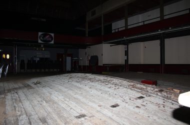 Der Kursaal von Limbourg kurz nach dem Hochwasser (Bild: Andreas Lejeune/BRF) (Bild: Andreas Lejeune/BRF)