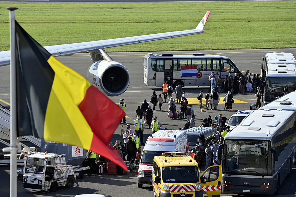 Evakuierungsaktion des belgischen Militärs im Sommer 2021 (Archivbild: Eric Lalmand/Belga)