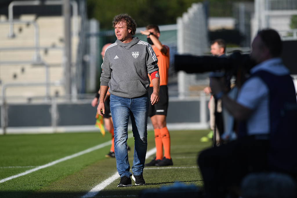 AS-Trainer Stefan Krämer beim letzten Spiel gegen Sint-Truiden (Bild: John Thys/Belga)