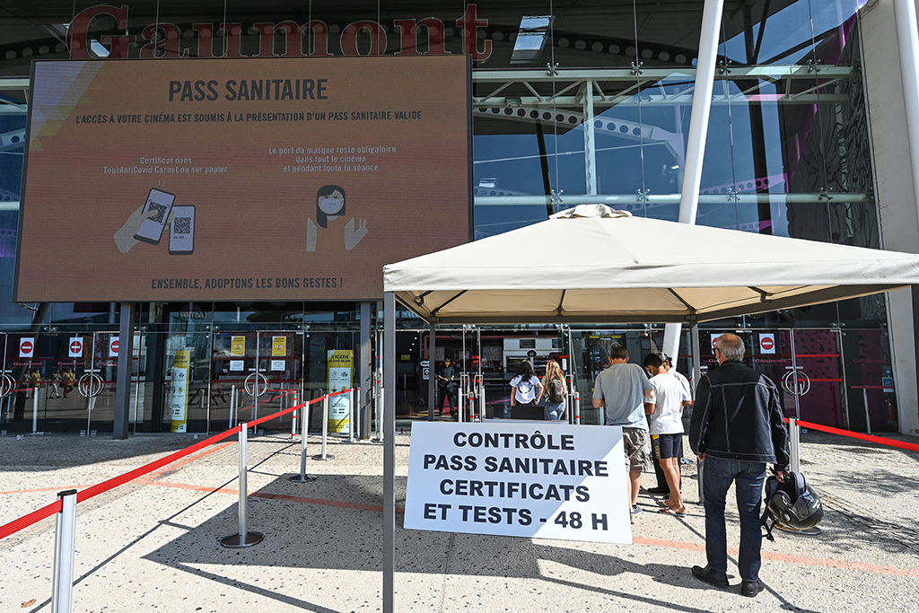 Seit dem 9. August gilt in Frankreich der Pass Sanitaire (Archivbild: Pascal Guyot/AFP)