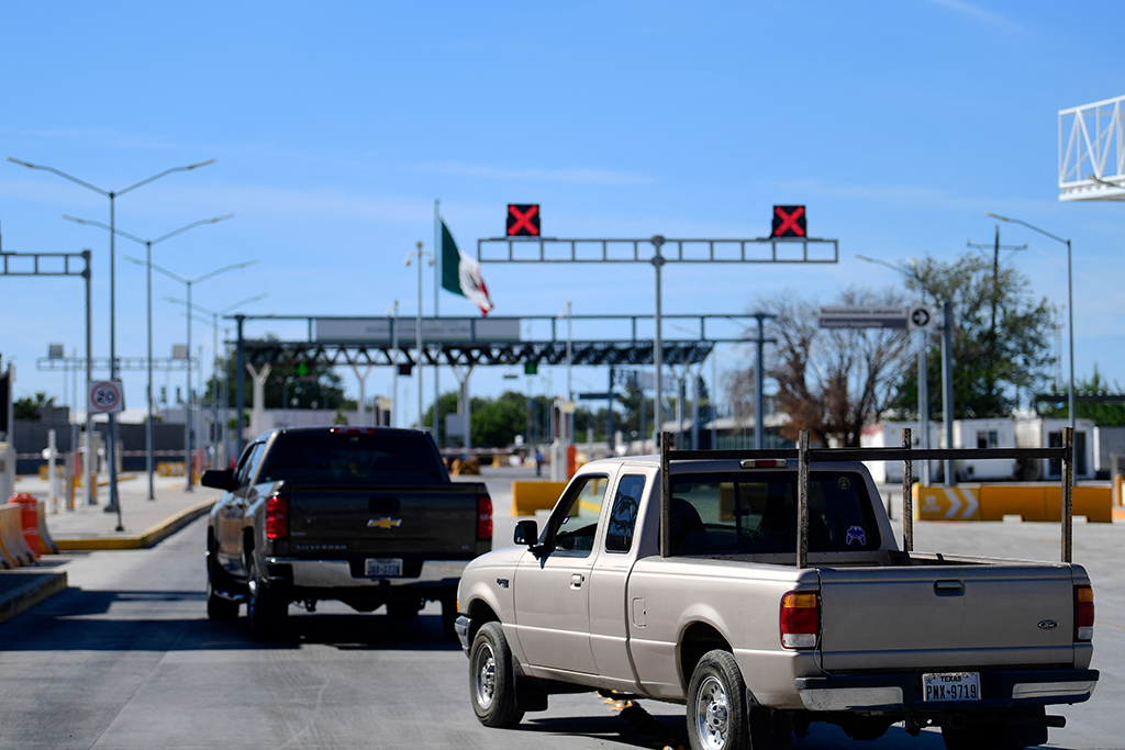 Öffnung des Grenzübergangs in Del Rio (Bild: Pedro Pardo/AFP)