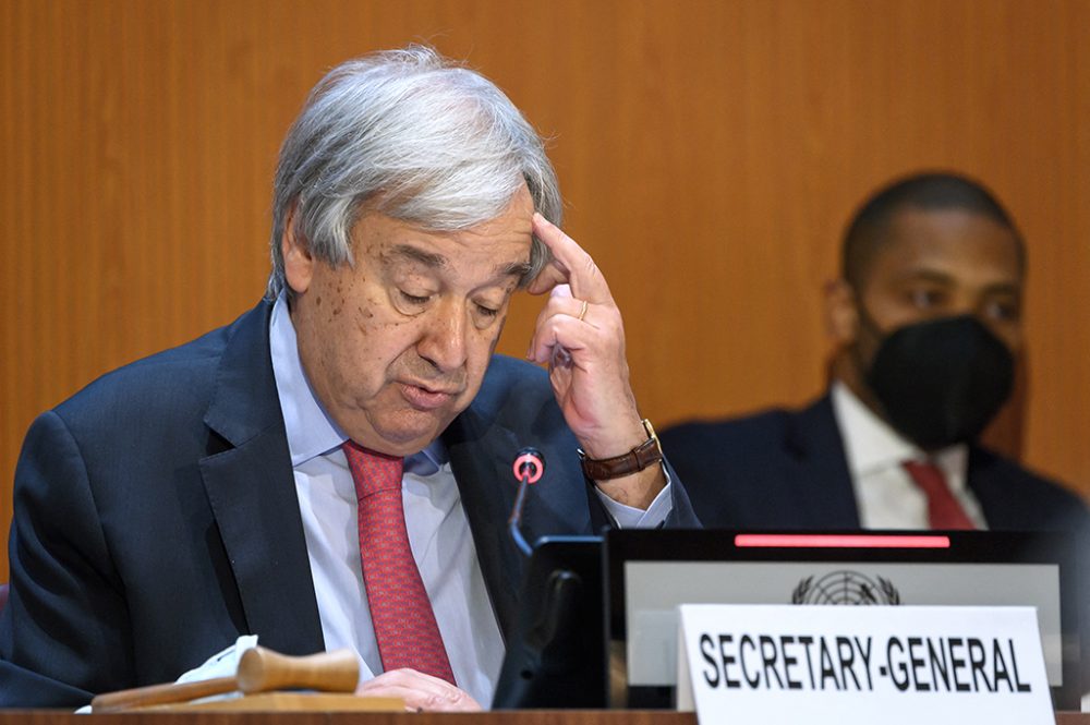 UN-Generalsekretär Antonio Guterres bei einer Geberkonferenz für Afghanistan (Bild: Fabrice Coffrini/AFP)