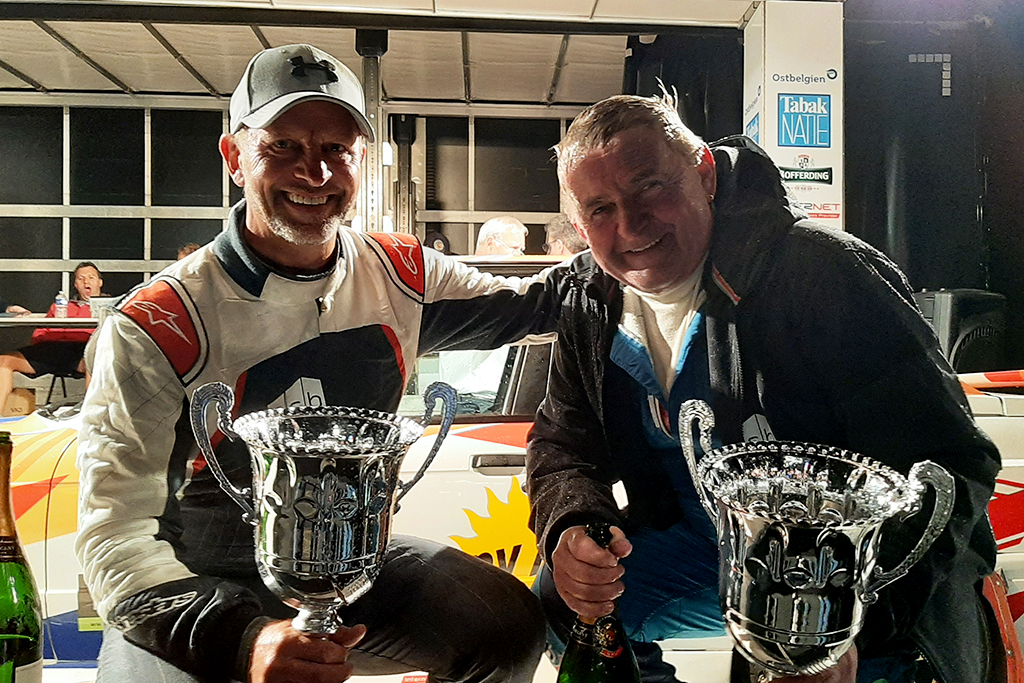 Horst Cohnen und Rainer Hermann gewinnen die Historik-Klasse der East Belgian Rallye (Bild: Katrin Margraff/BRF)