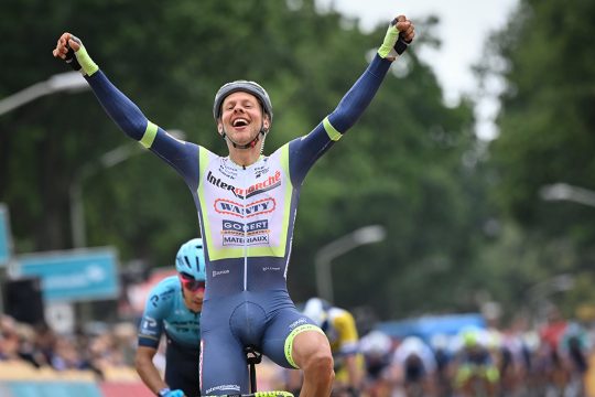 Van der Hoorn gewinnt die dritte Etappe der Benelux-Rundfahrt (Bild: David Stockman/Belga)