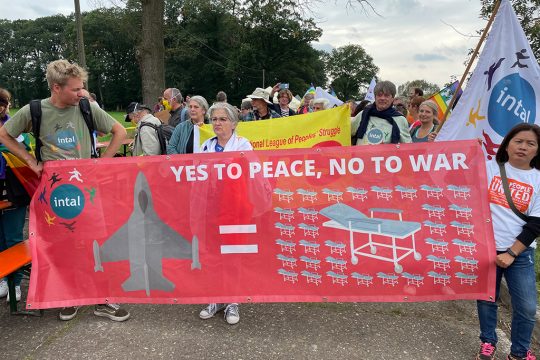 Anti-Atomwaffen-Protest Bild: Marc Dirix/Belga()