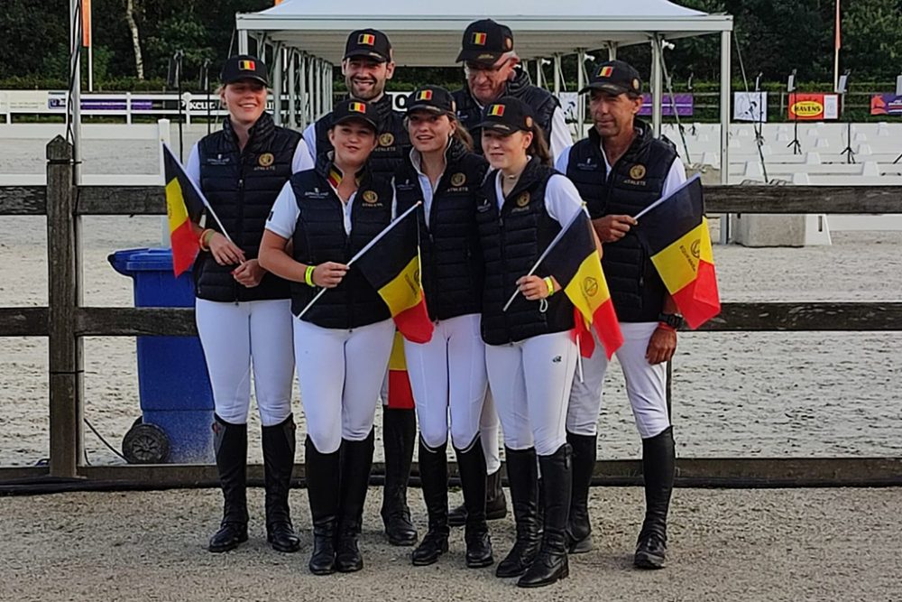 Laura Lenges gewinnt mit der belgischen Equipe WM-Bronze (Bild: privat)