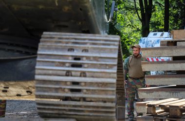 Militär beginnt Aufräumarbeiten an der Weser in Eupen (Bild: Julien Claessen/BRF)