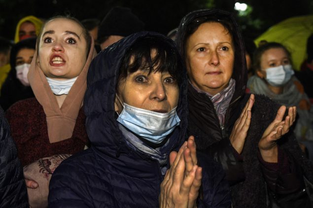 Nach Parlamentswahl in Russland: Hunderte bei Protest in Moskau (Bild: Alexander Nemenov/AFP)