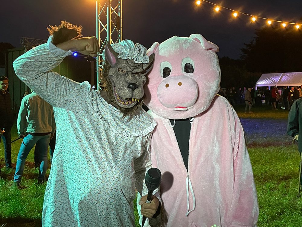 Protest gegen den Wolf in Oudsbergen (Bild: Marc Dirix/Belga)