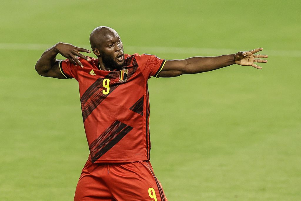 Belgium's Romelu Lukaku celebrates after scoring the 1-0 goal during a soccer game between Belgian national team Red Devils and Czech Republic, Sunday 05 September 2021 in Brussels, game 5 in group E of the qualifications for the 2022 FIFA World Cup. BELGA PHOTO BRUNO FAHY
