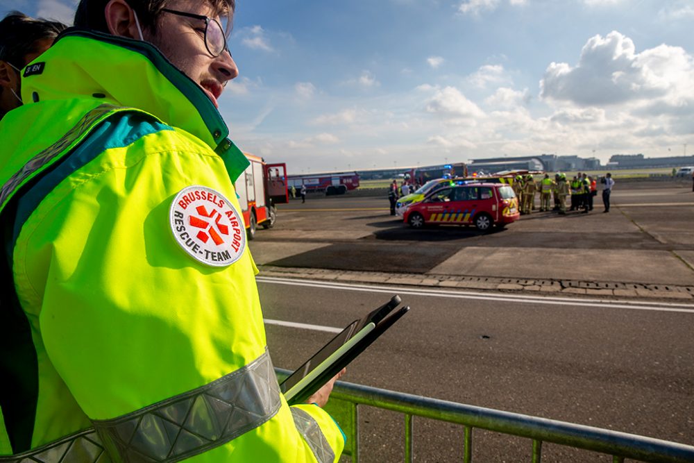 Katastrophenübung am Brüsseler Flughafen Zaventem (Bild: Hatim Kaghat/Belga)