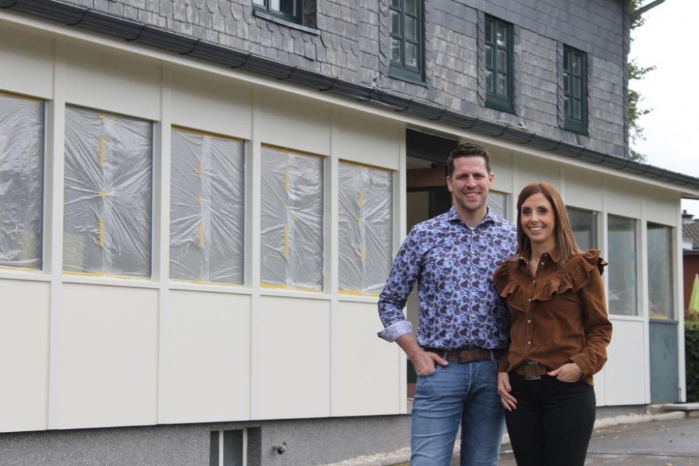 Aline und Wim Van de Voorde fangen im alten Rotterwäldchen neu an (Bild: Melanie Ganser/BRF)