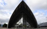 Im SEC Armadillo Auditorium in Glasgow treffen sich Delegationen aus aller Welt zum COP26-UN-Klimagipfel (Bild: Andy Buchanan/AFP)