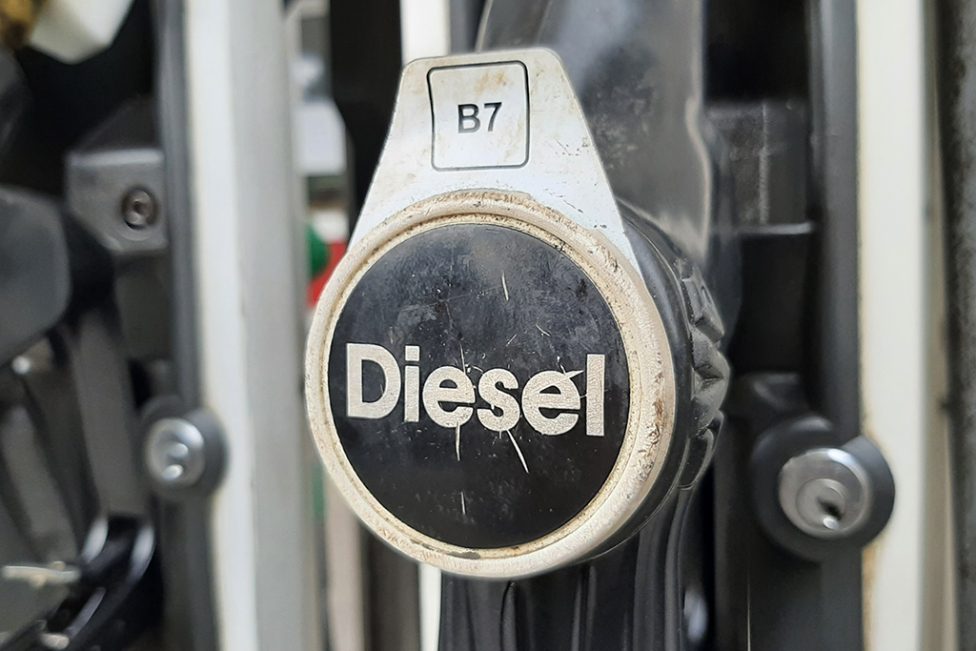 Zapfsäule an Tankstelle (Bild: Manuel Zimmermann/BRF)