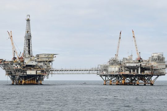 Bohrinseln vor der kalifornischen Südküste (Bild: Frederic J. Brown/AFP)