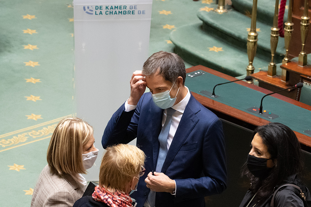 Die Debatte über den Staatshaushalt zog sich in die Länge (Bild: Benoit Doppagne/Belga)