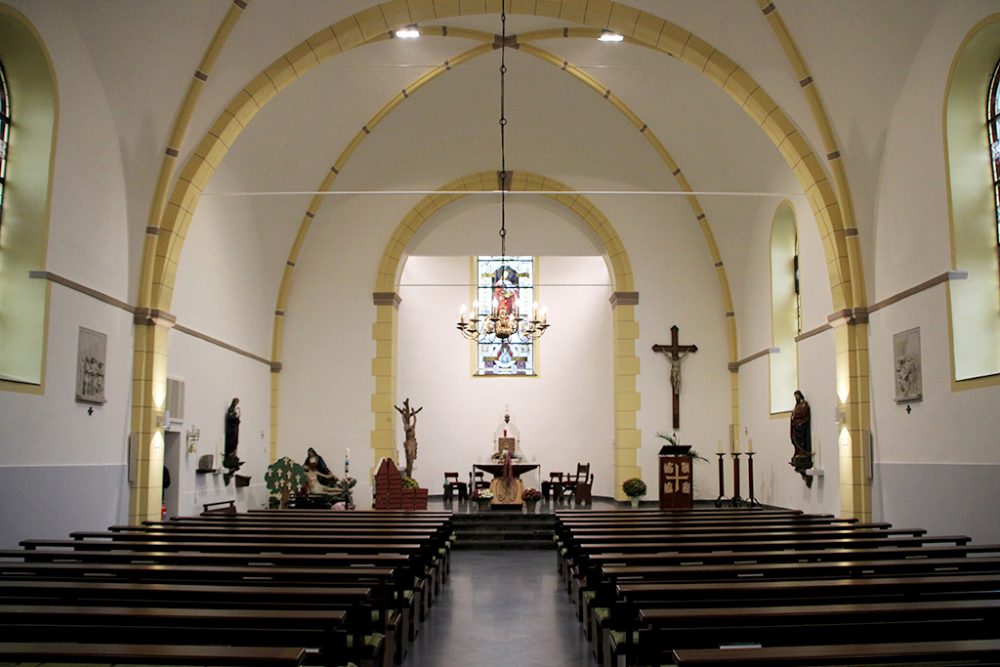 Pfarrkirche Elsenborn erstrahlt in neuem Glanz (Bild: Andreas Lejeune/BRF)